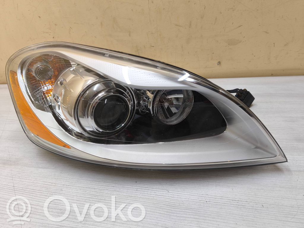 Volvo XC60 Headlight/headlamp 
