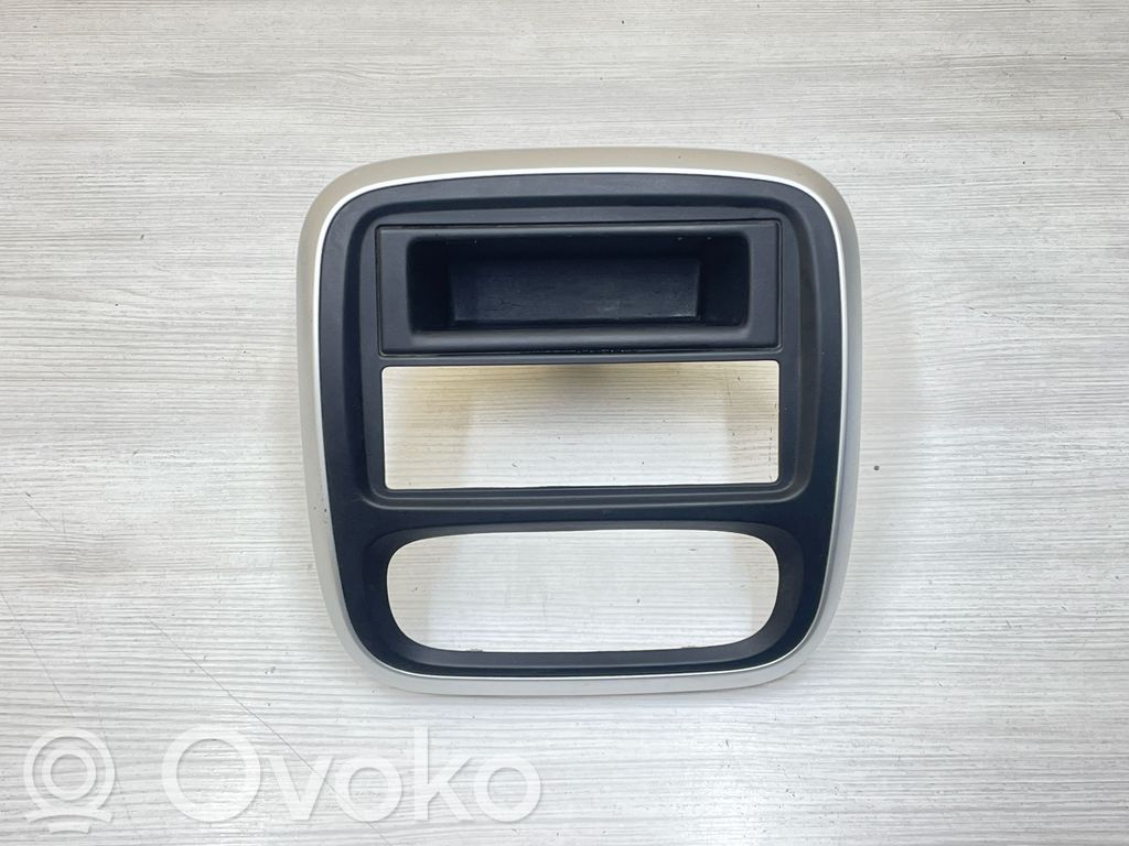 Renault Trafic III (X82) Handschuhfach 
