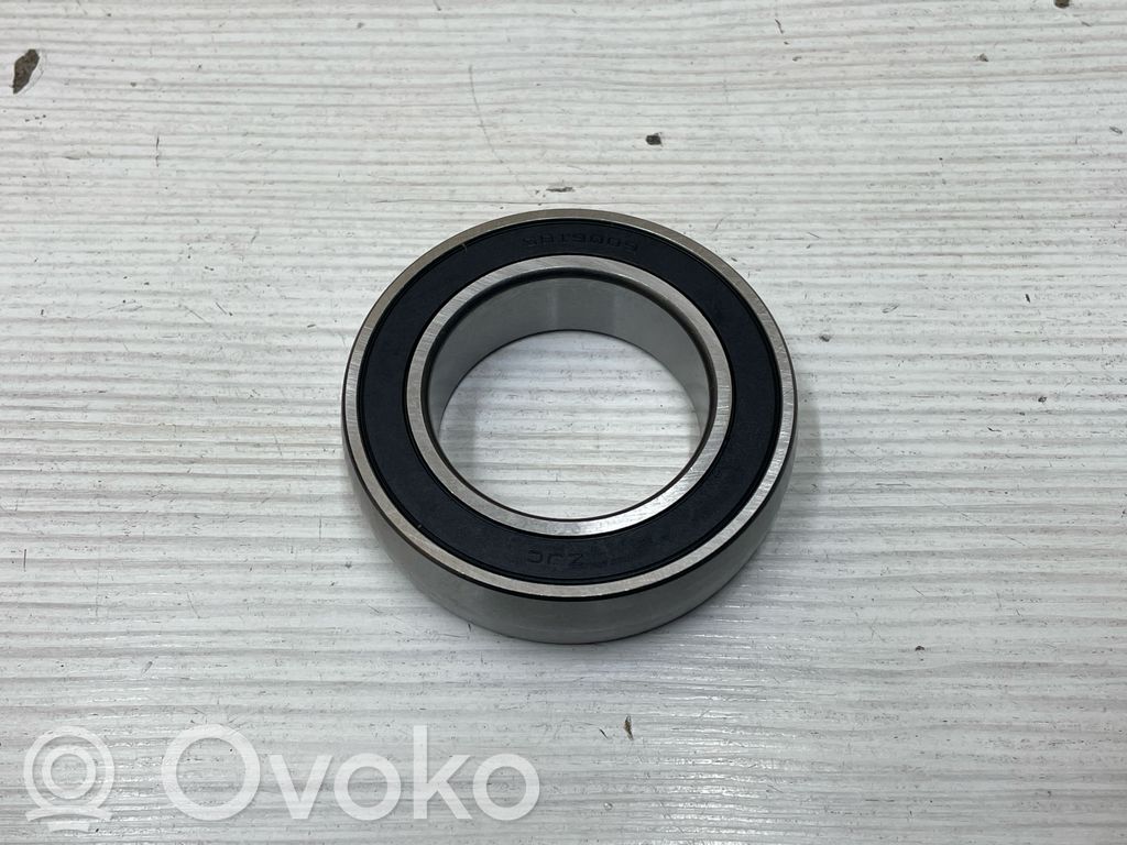 BMW 7 F01 F02 F03 F04 Front wheel bearing hub 