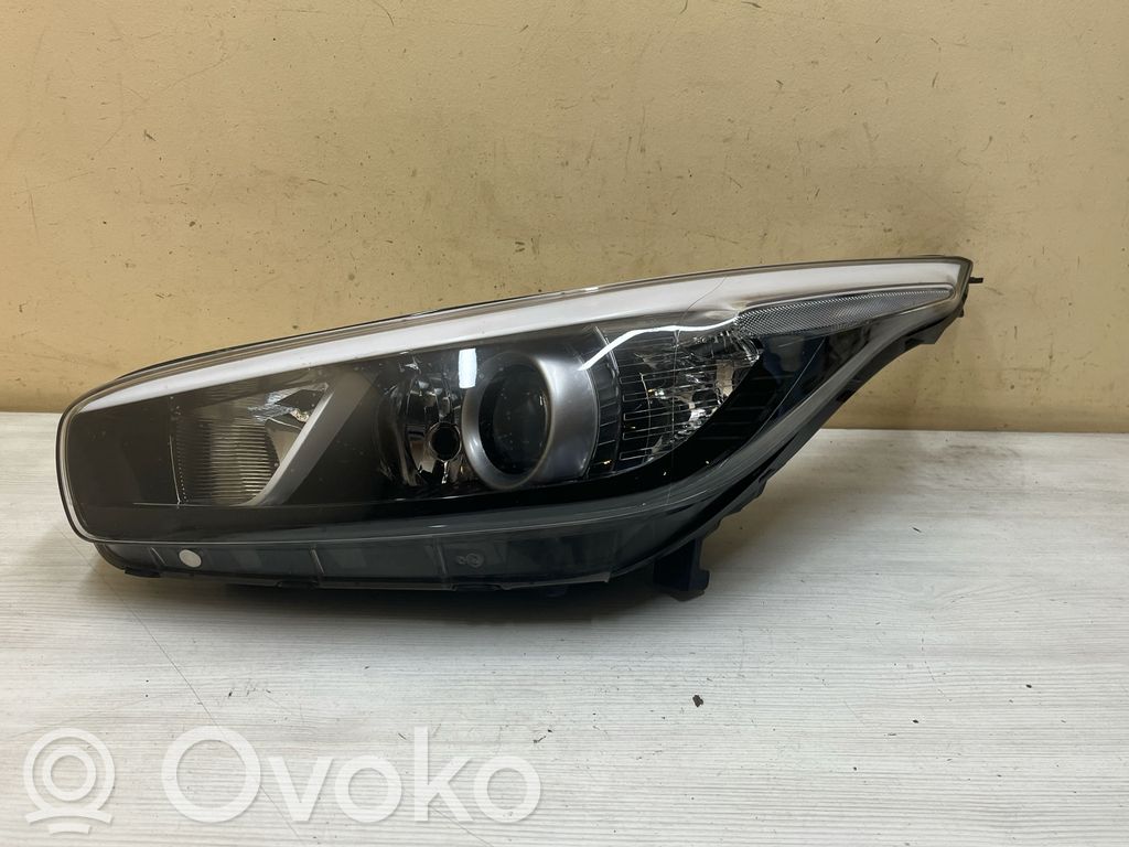 KIA Ceed Phare frontale 