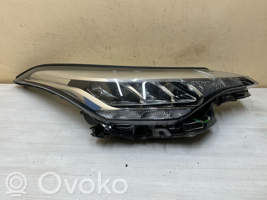 Toyota C-HR I Lampa przednia 