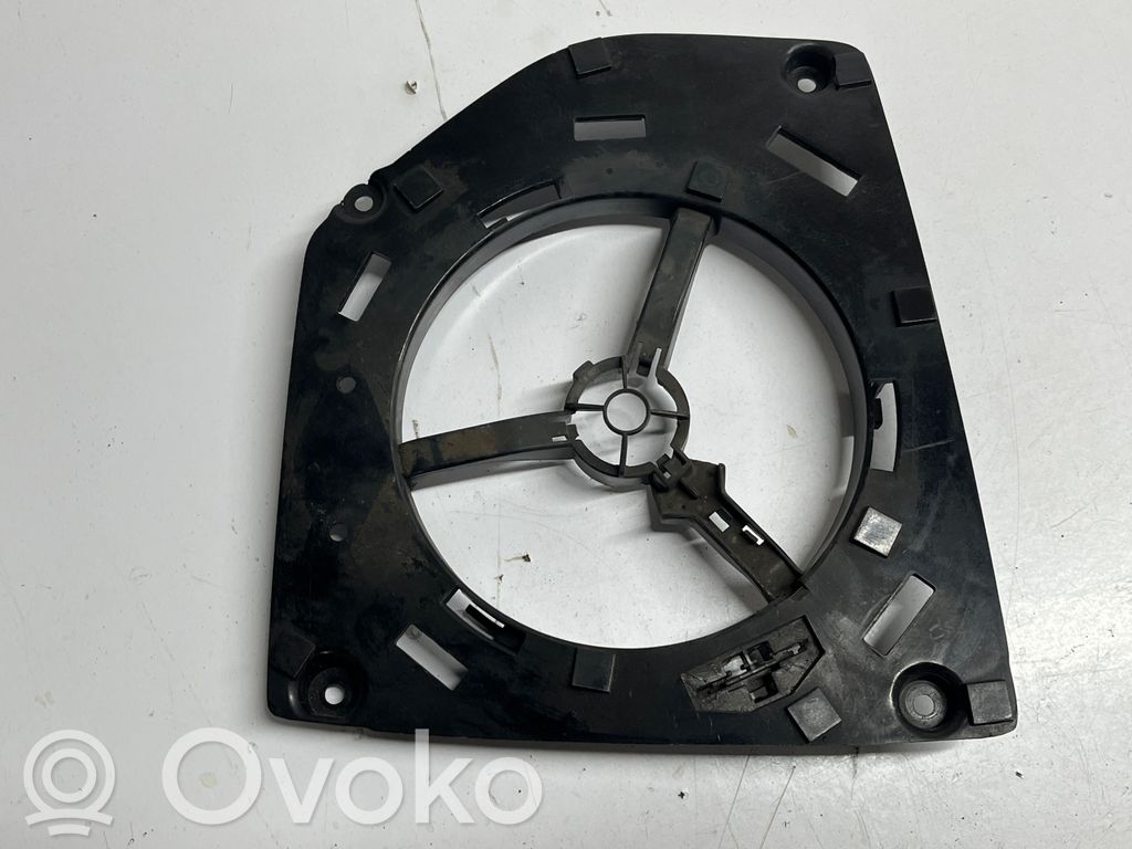 Volvo XC70 Centrinio garsiakalbio apdaila 