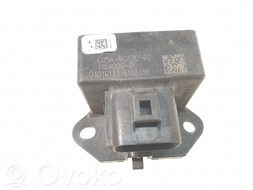 Ford Fusion II Fuel pump relay 