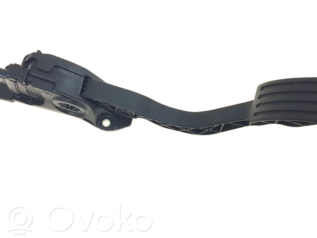 Ford Kuga II Pedał gazu / przyspieszenia 