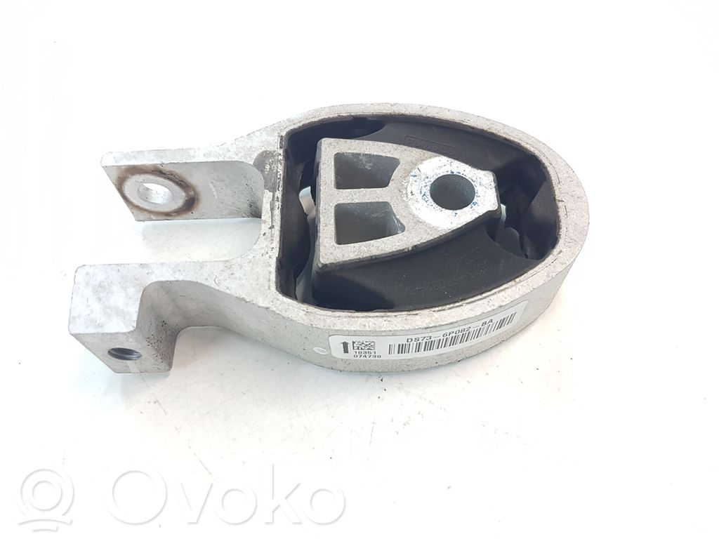 Ford Fusion II Engine mount bracket 