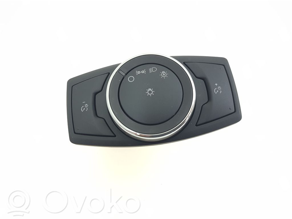 Ford Fusion II Light switch 