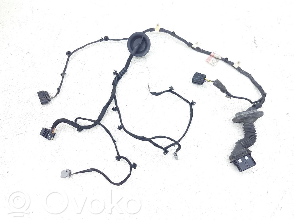 Ford Fusion II Проводка задних дверей 