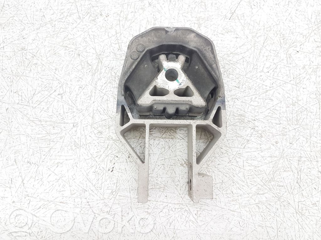 Ford Escape III Engine mount bracket 