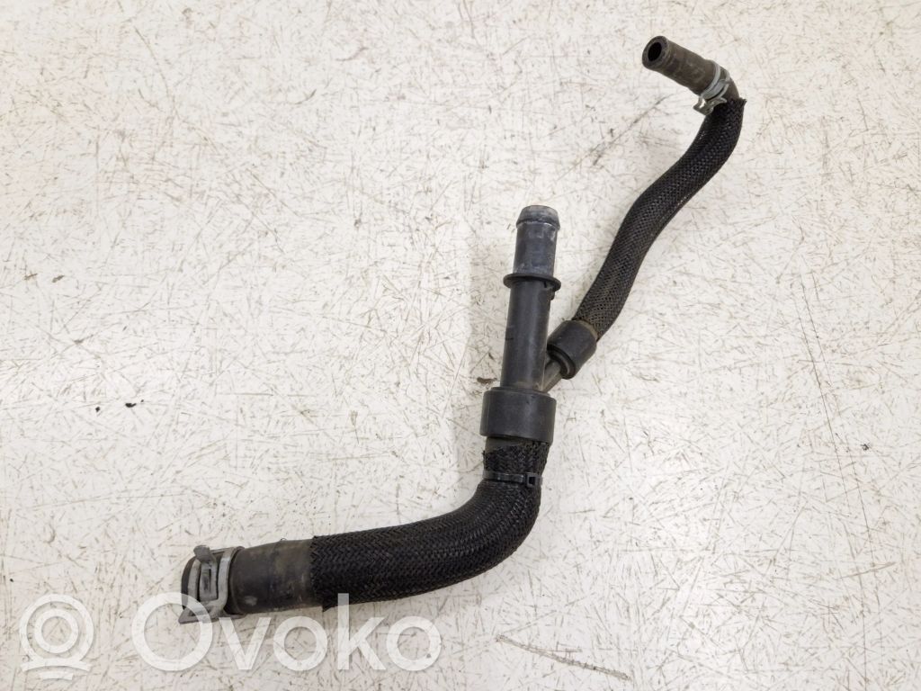 Ford Fusion II Conductă/furtun lichid de răcire motor 