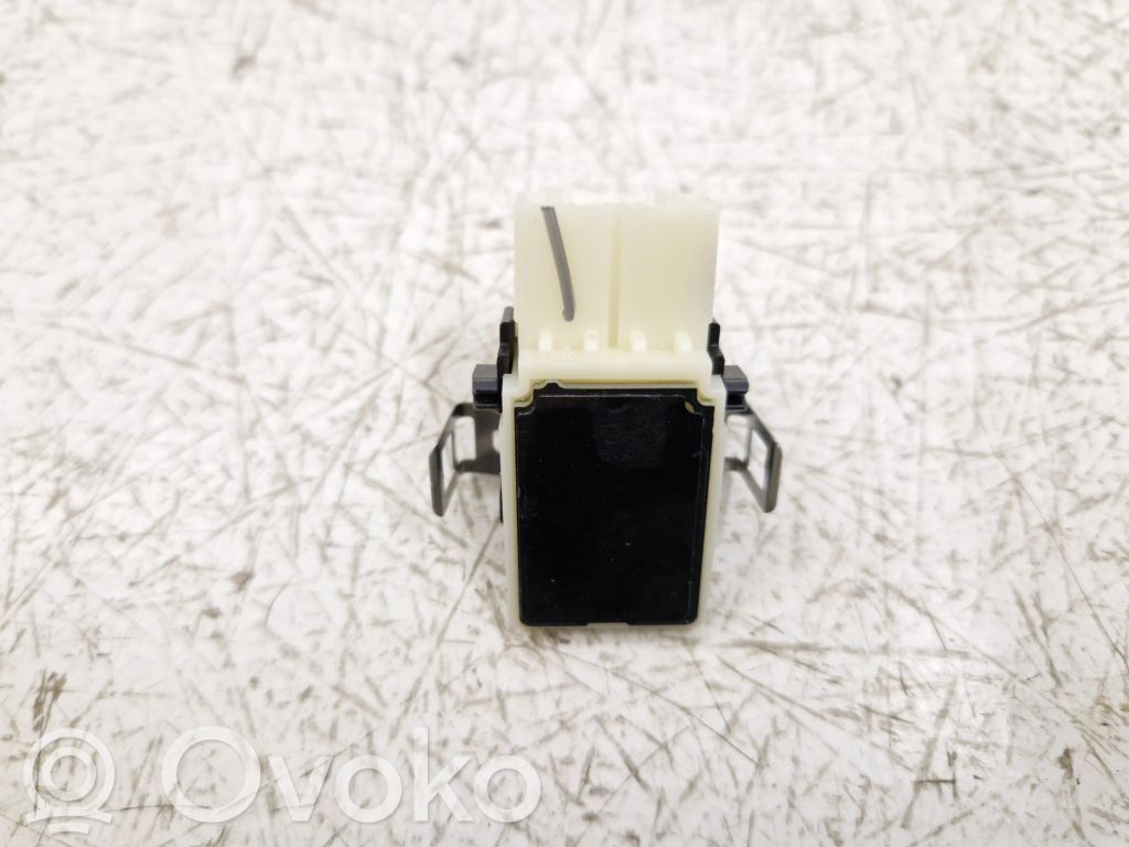 Ford Explorer VI Rain sensor 