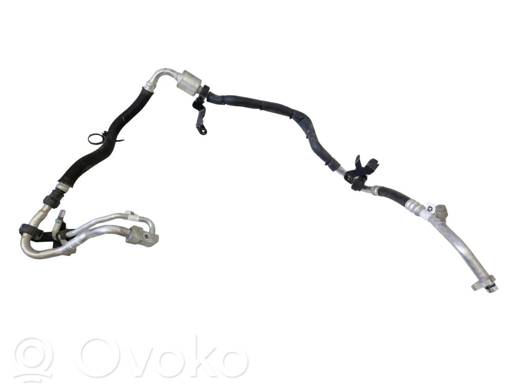 Ilmastointilaitteen putki (A/C)   P68302469AB,P68302517AA
