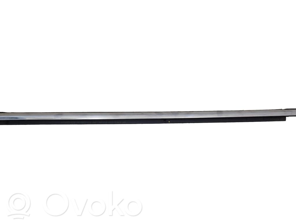 Ford Fusion II Listwa / Uszczelka szyby drzwi tylnych 
