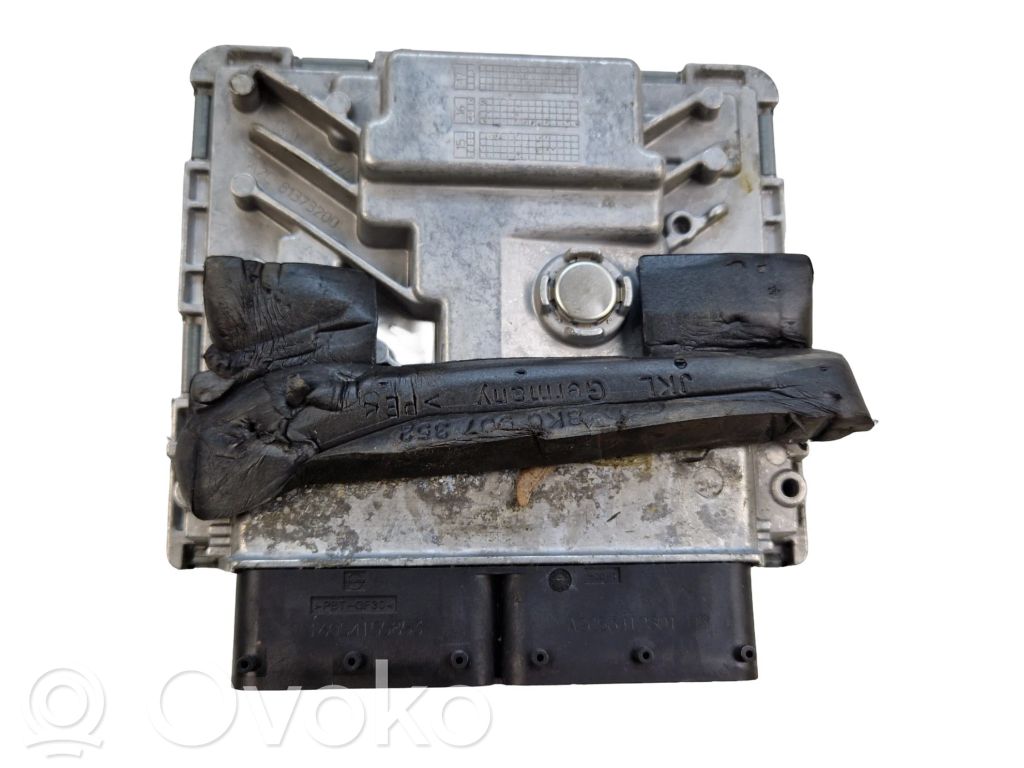 Porsche Macan (95B) Engine control unit/module 