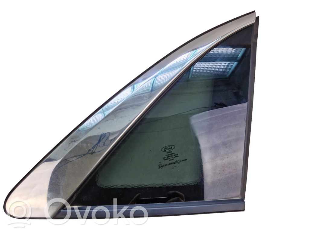 Ford Escape IV Galinis šoninis kėbulo stiklas 