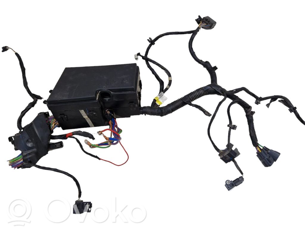 Ford Escape III Fuse module 