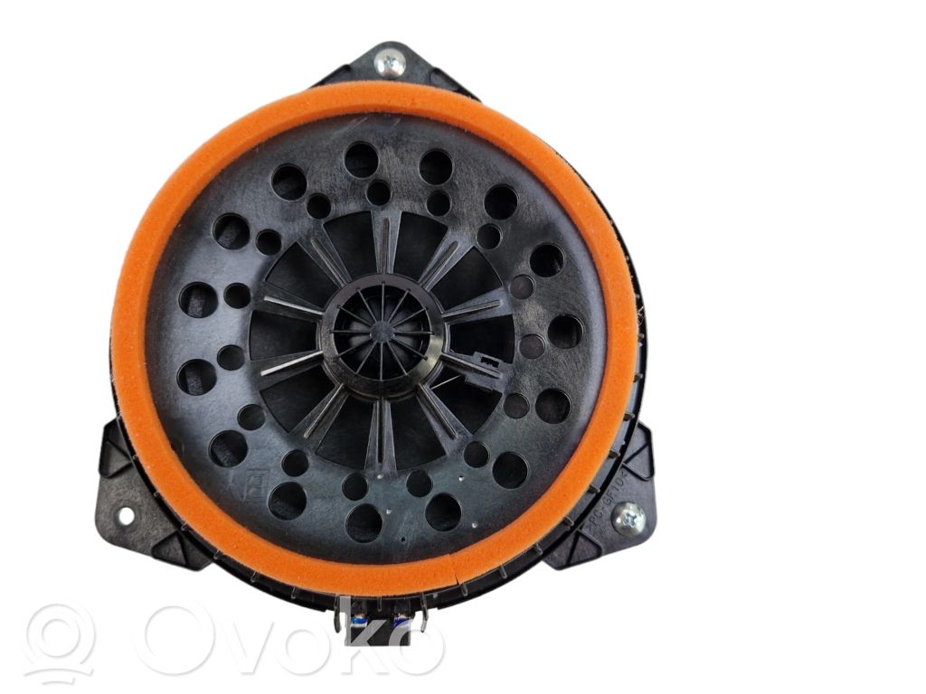 Subaru Legacy VII Altoparlante portiera posteriore 