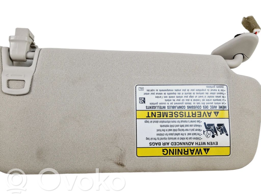 Sun visor