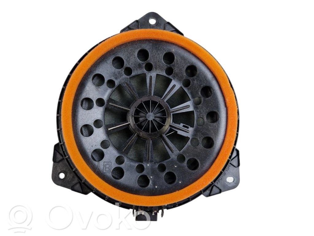 Subaru Outback (BS) Altavoz de la puerta trasera 