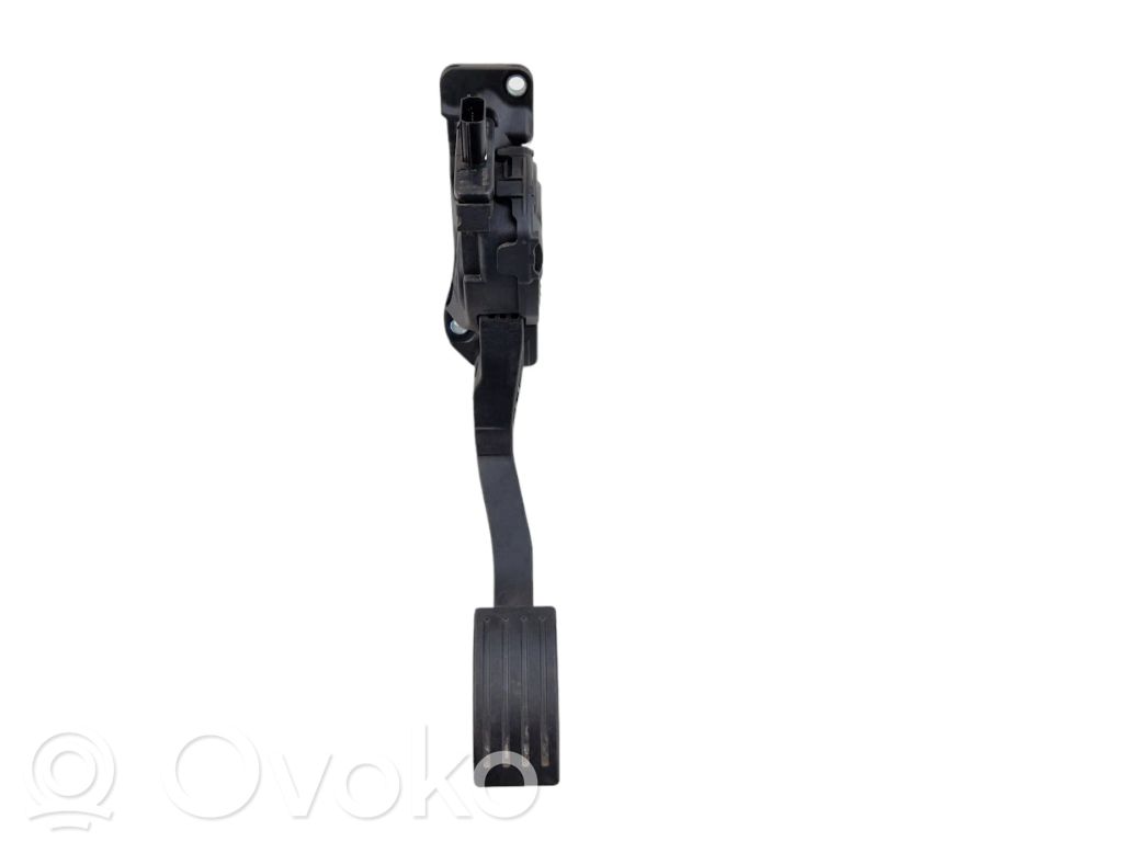 Ford C-MAX II Accelerator throttle pedal 