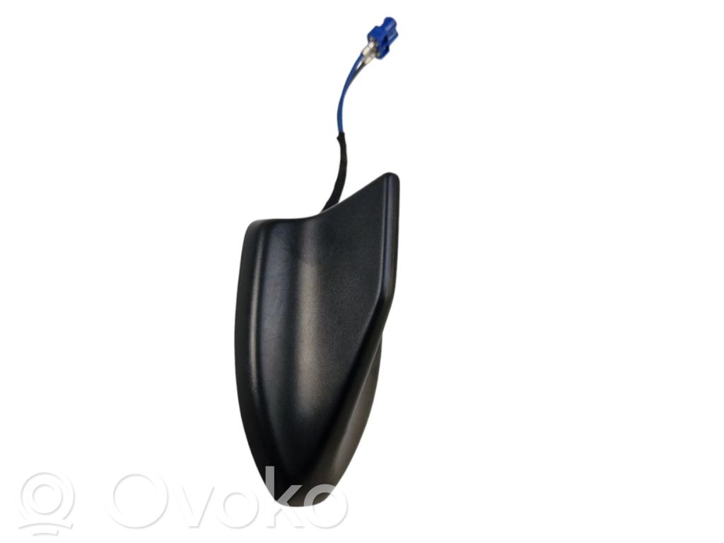 GPS-pystyantenni   MB5T19K351,MB5T19K351AA,61154A,018163W3570,10R050110890