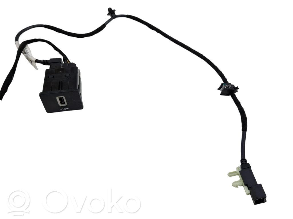 Ford Escape III Unidad de control del USB 