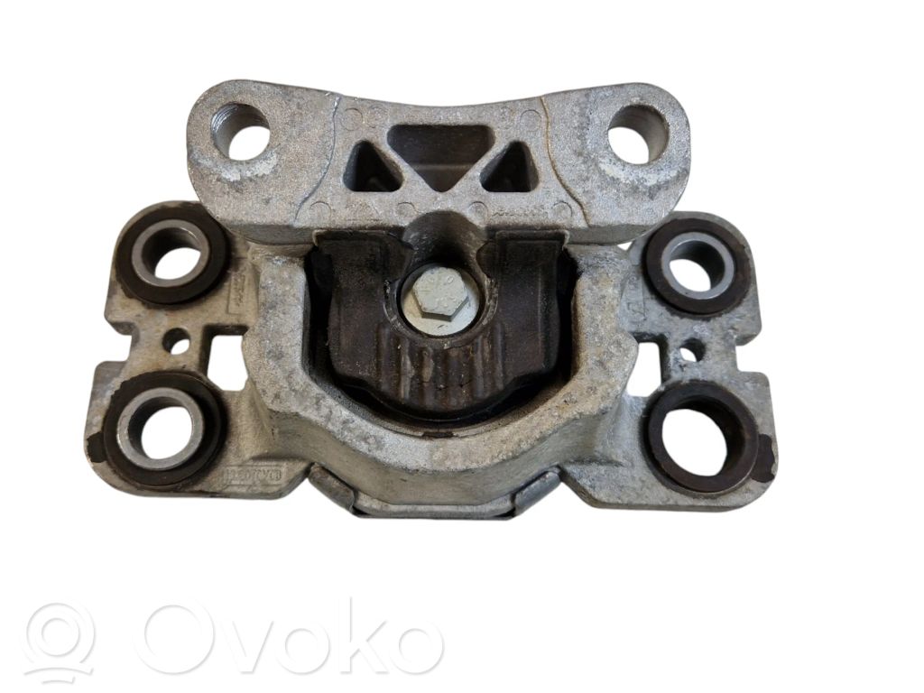 Land Rover Evoque I Engine mount bracket 