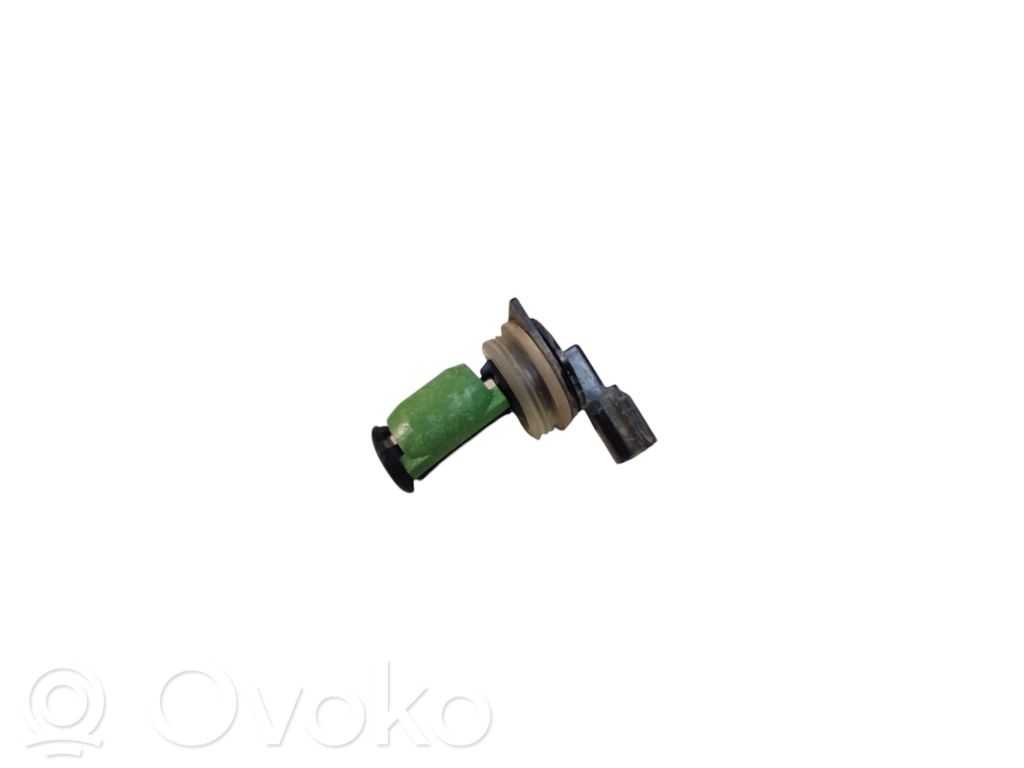 Windshield washer fluid level sensor   6253608