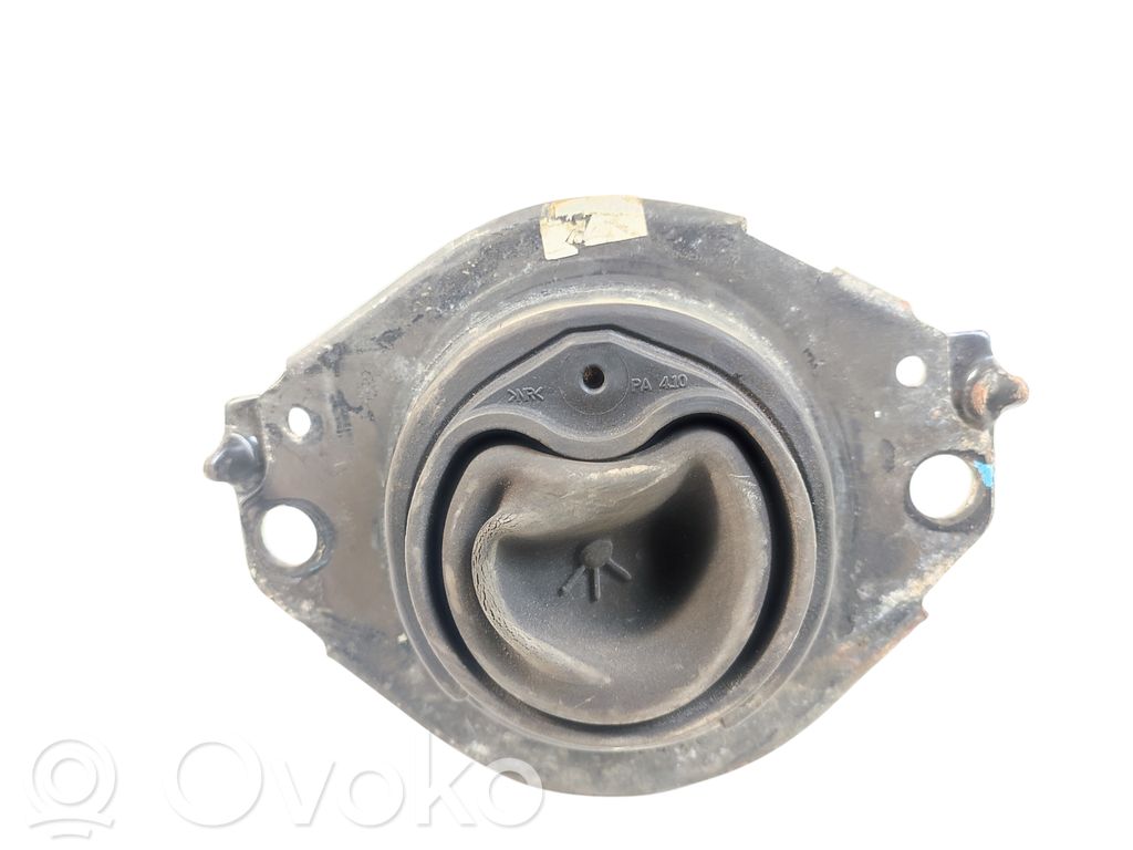 Engine mount bracket   33219,24269