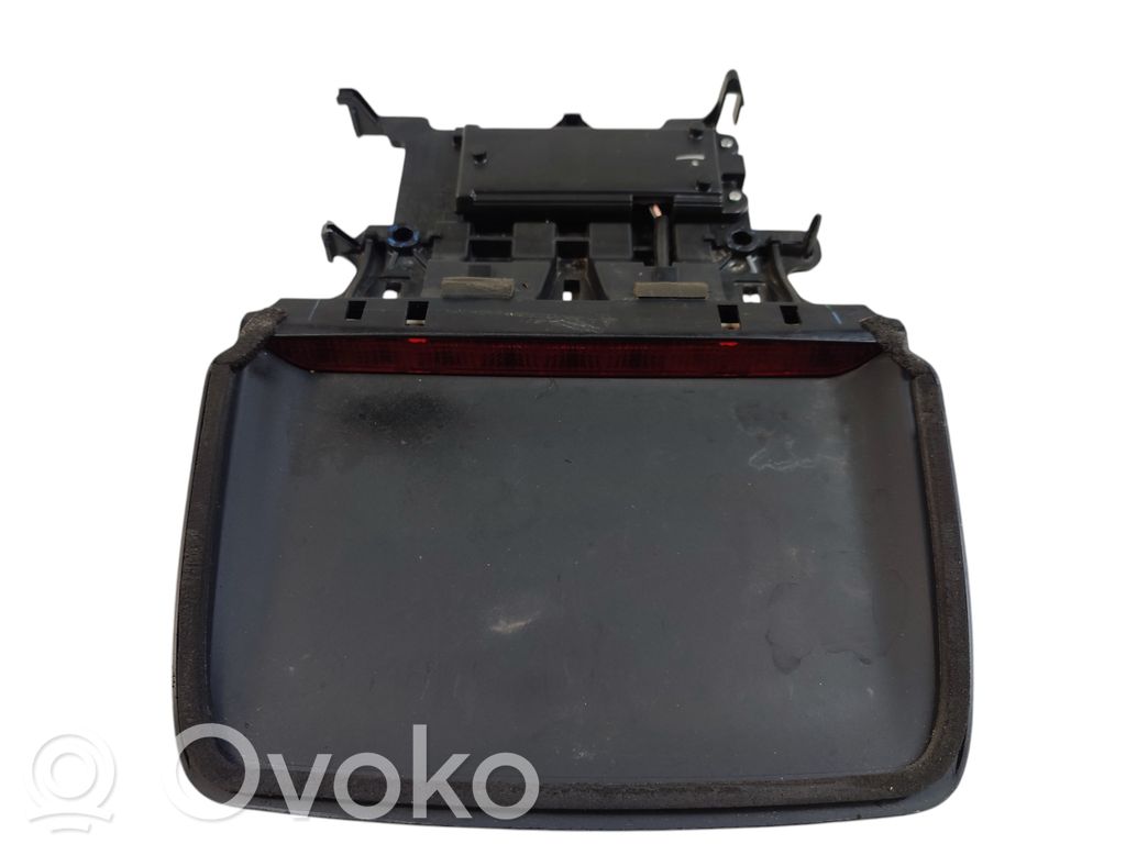 Dodge Charger Third/center stoplight 