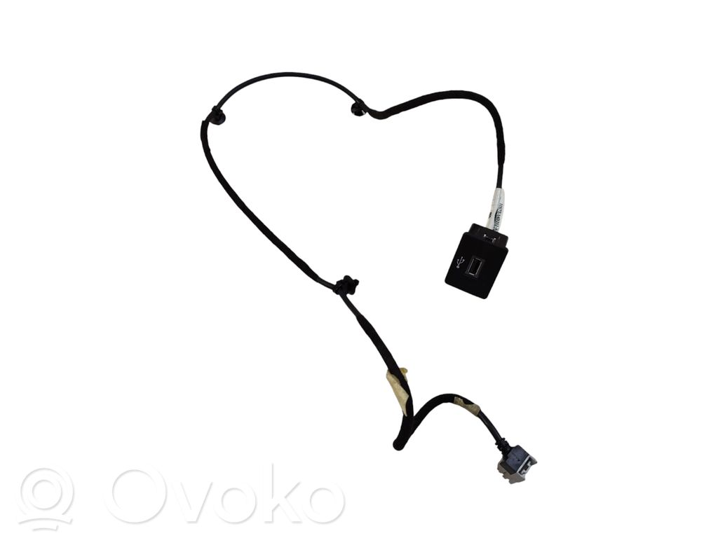 Ford Fusion II Enchufe conector USB 