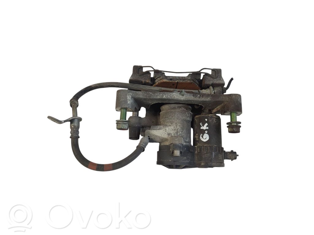 Subaru Outback (BT) Aizmugurējais suports 