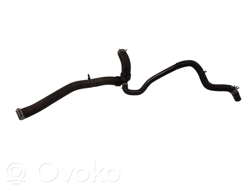 Ford Fusion II Engine coolant pipe/hose 