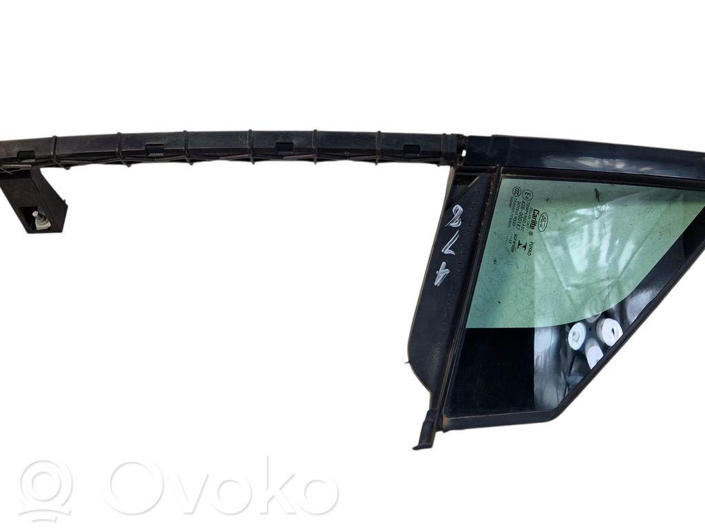 Ford Fusion II Front door vent window glass four-door 