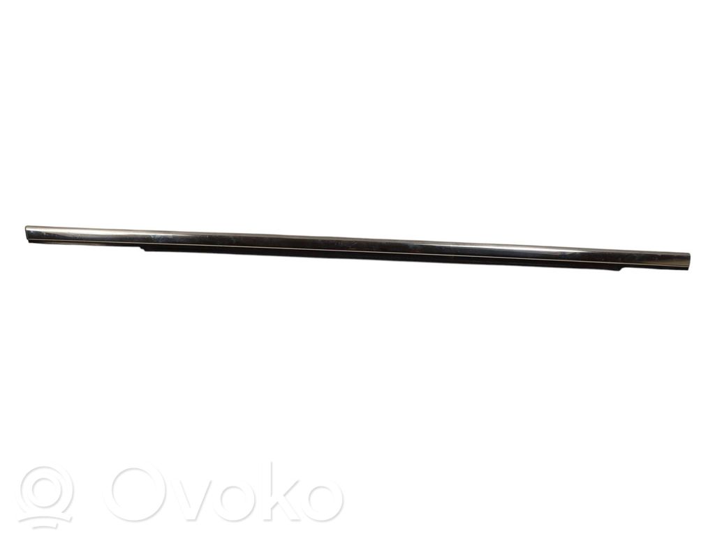 Ford Edge II Rear door glass trim molding 
