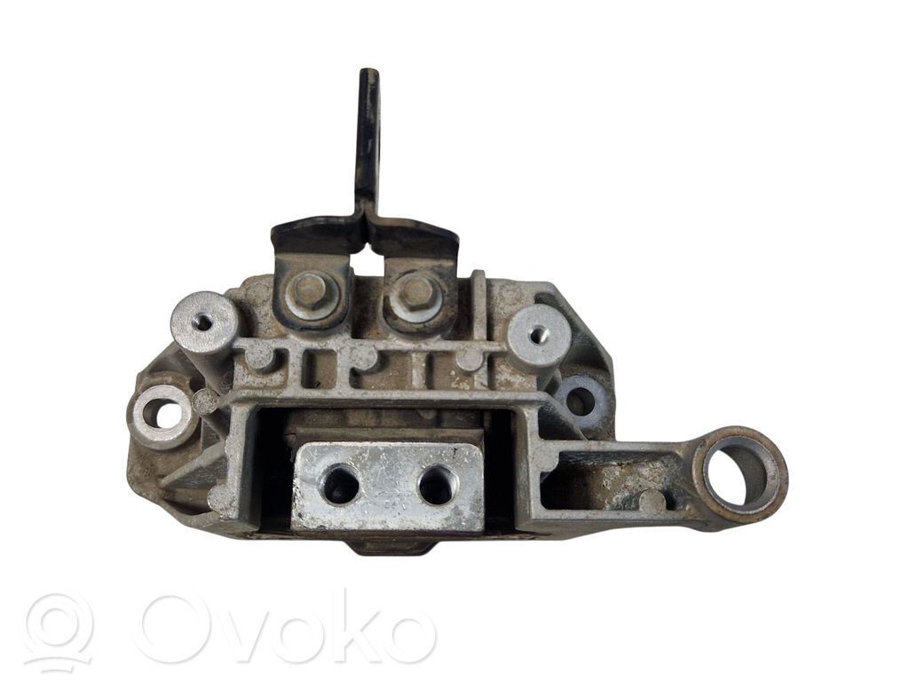 Chrysler Pacifica Gearbox mount 