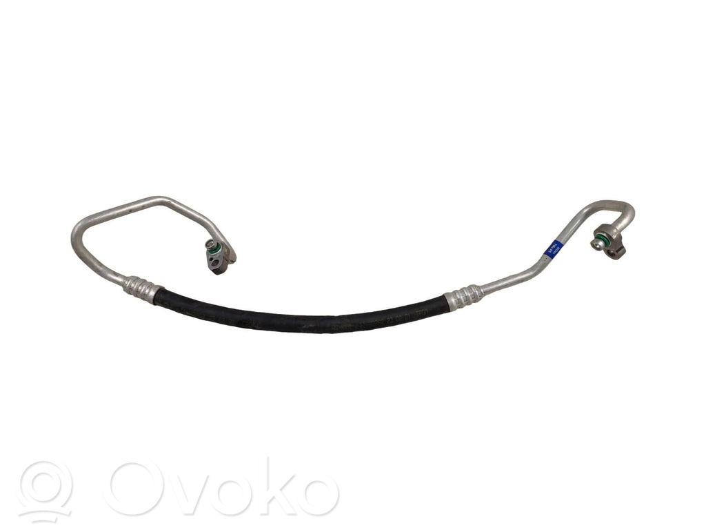 Ilmastointilaitteen putki (A/C)   MQ4A