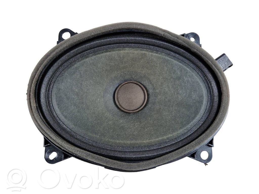 Subaru Outback (BS) Enceinte de plage arrière 