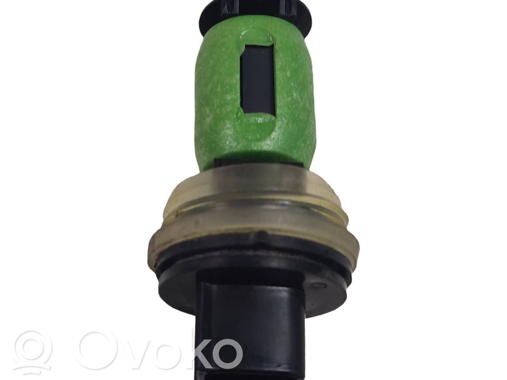 Subaru Outback (BS) Windshield washer fluid level sensor 