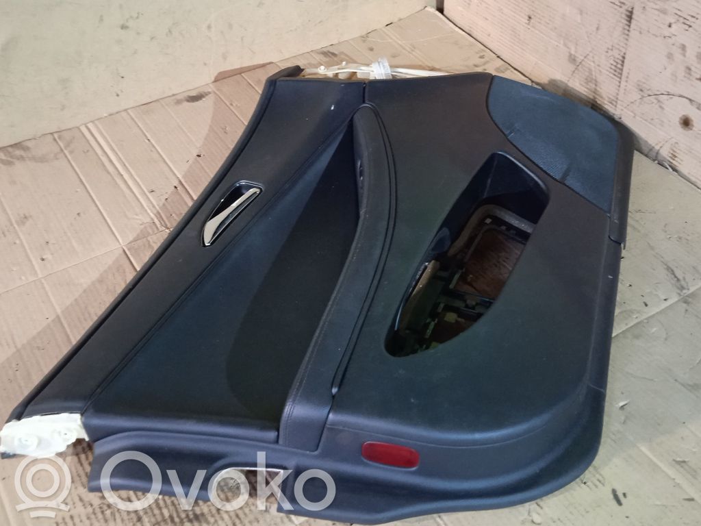 Mercedes-Benz CLS C219 Boczki / Poszycie drzwi przednich 