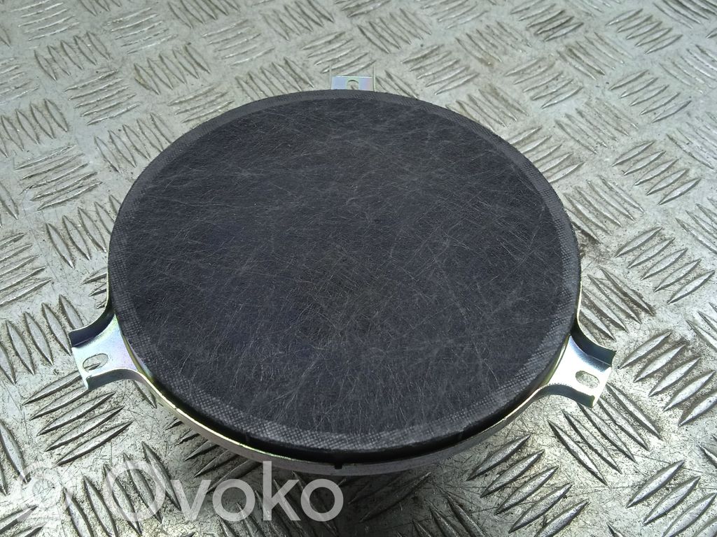 Jeep Grand Cherokee Rear door speaker 
