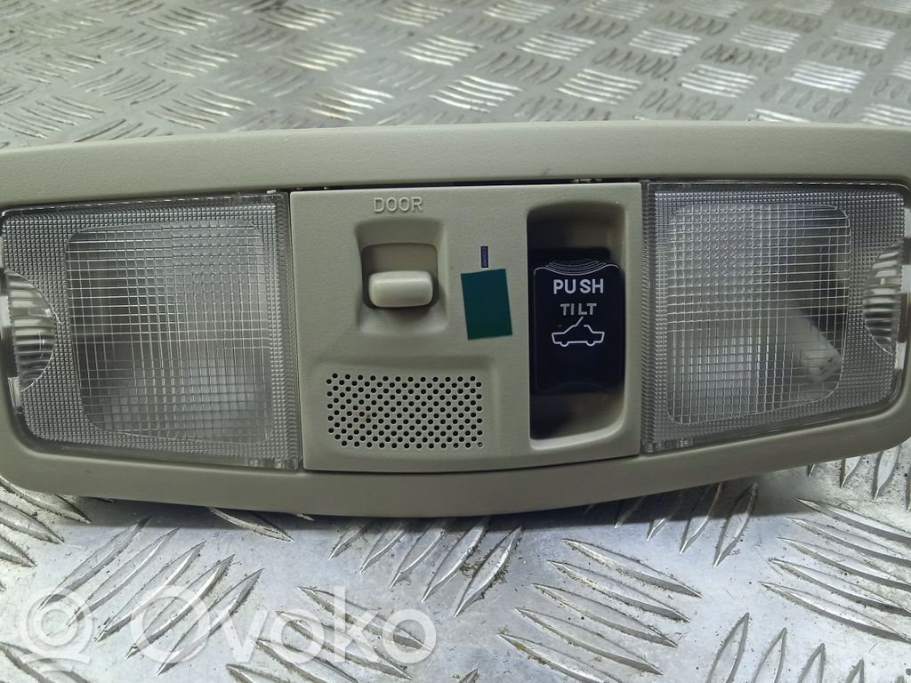 Mitsubishi Outlander Front seat light 