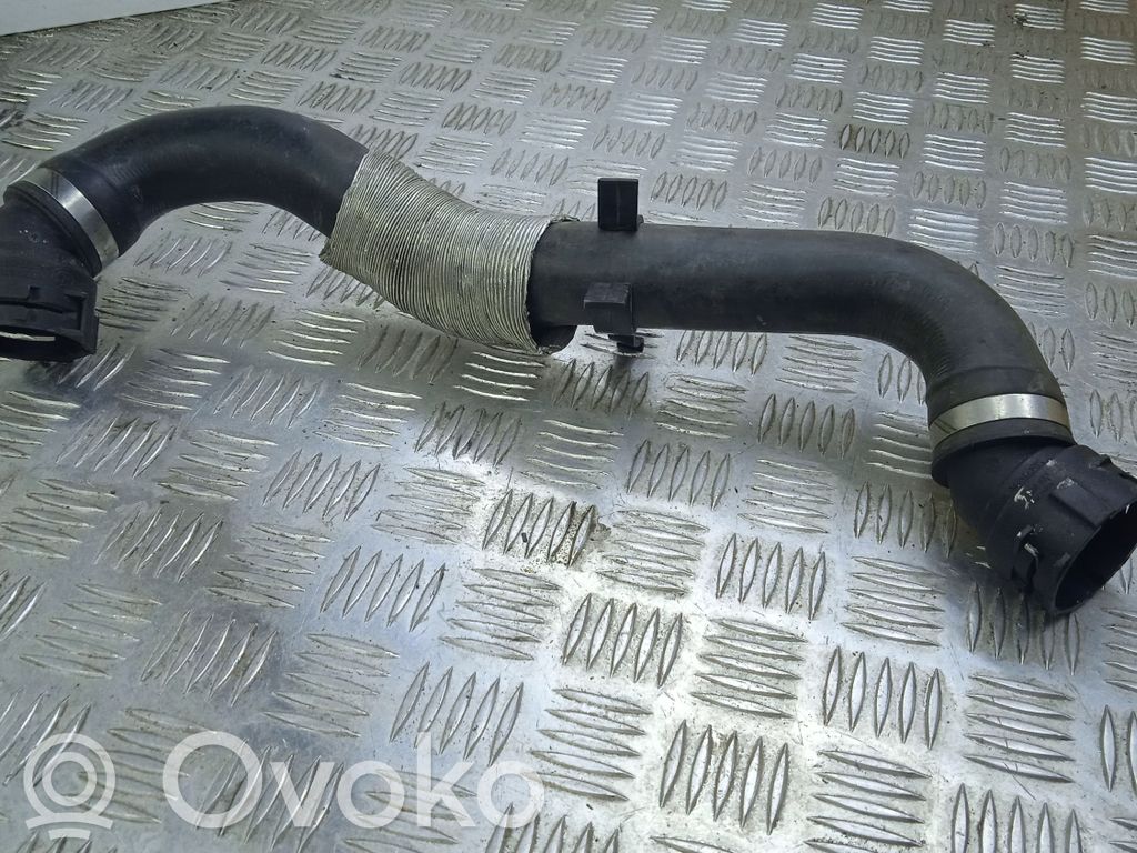 BMW 3 E90 E91 Engine coolant pipe/hose 