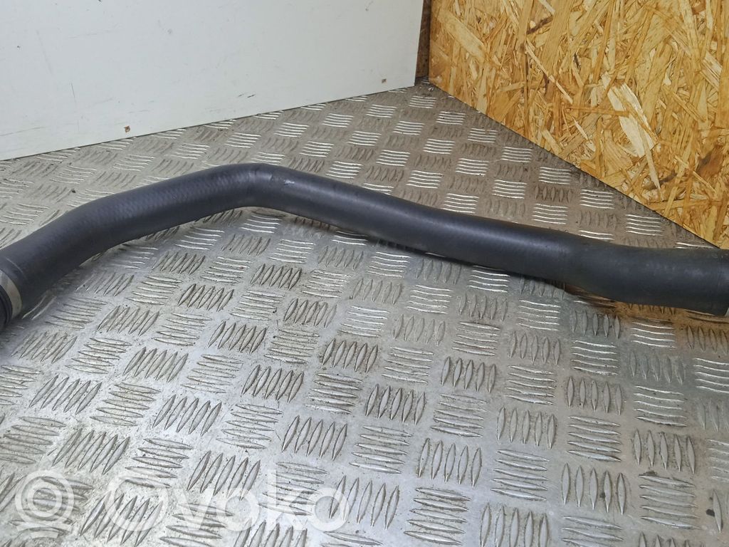 BMW X5 E70 Engine coolant pipe/hose 