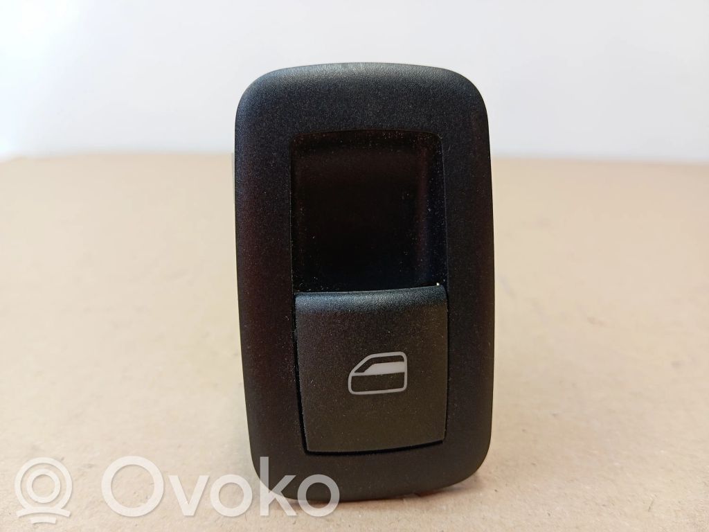 Jeep Grand Cherokee Electric window control switch 