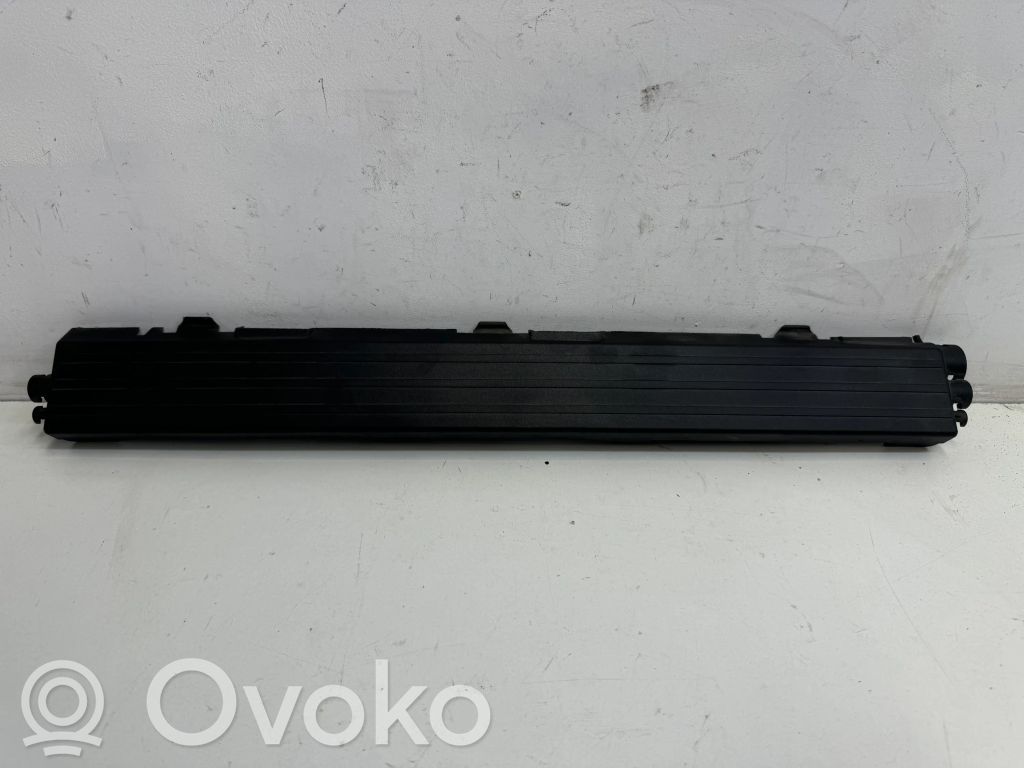 BMW 3 E90 E91 Other engine bay part 
