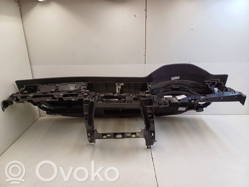 Audi Q7 4M Dashboard 