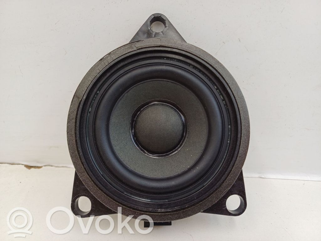 Volvo XC90 Front door speaker 