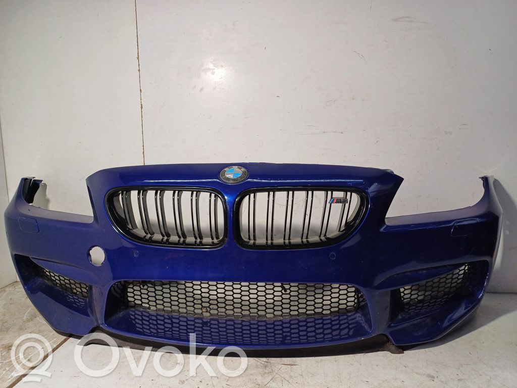 BMW M6 Zderzak przedni 