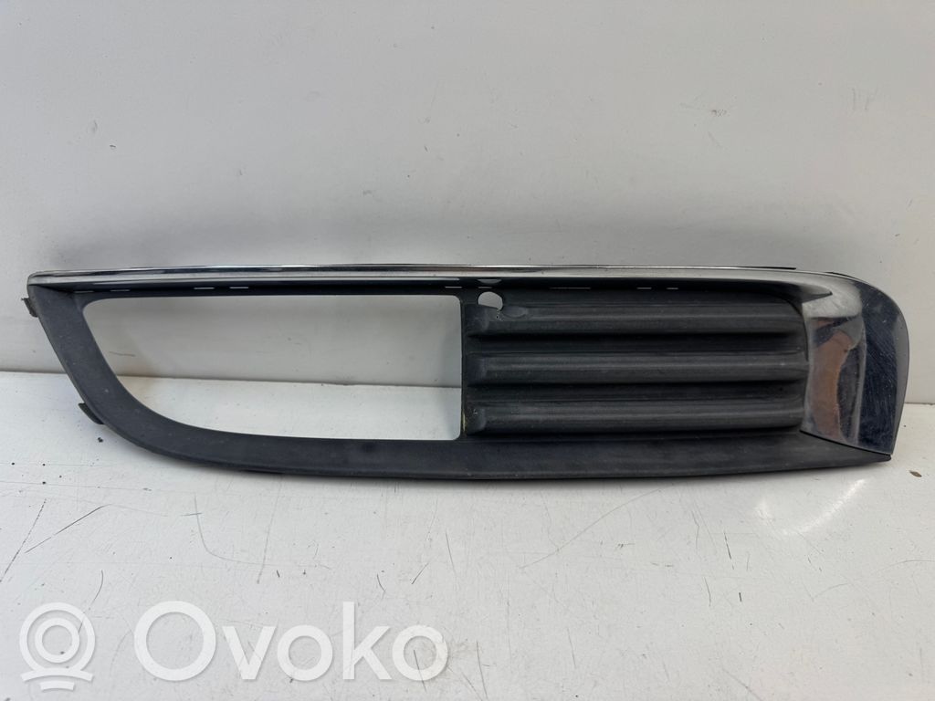 Opel Insignia A Front fog light trim/grill 