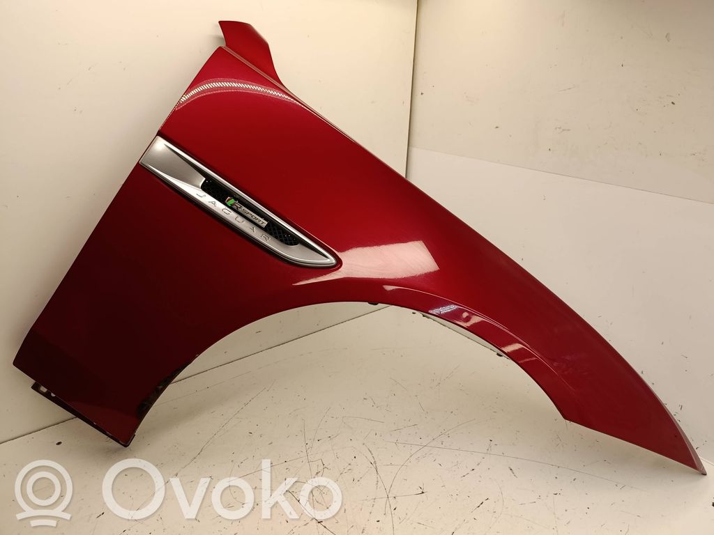 Jaguar XE Fender 